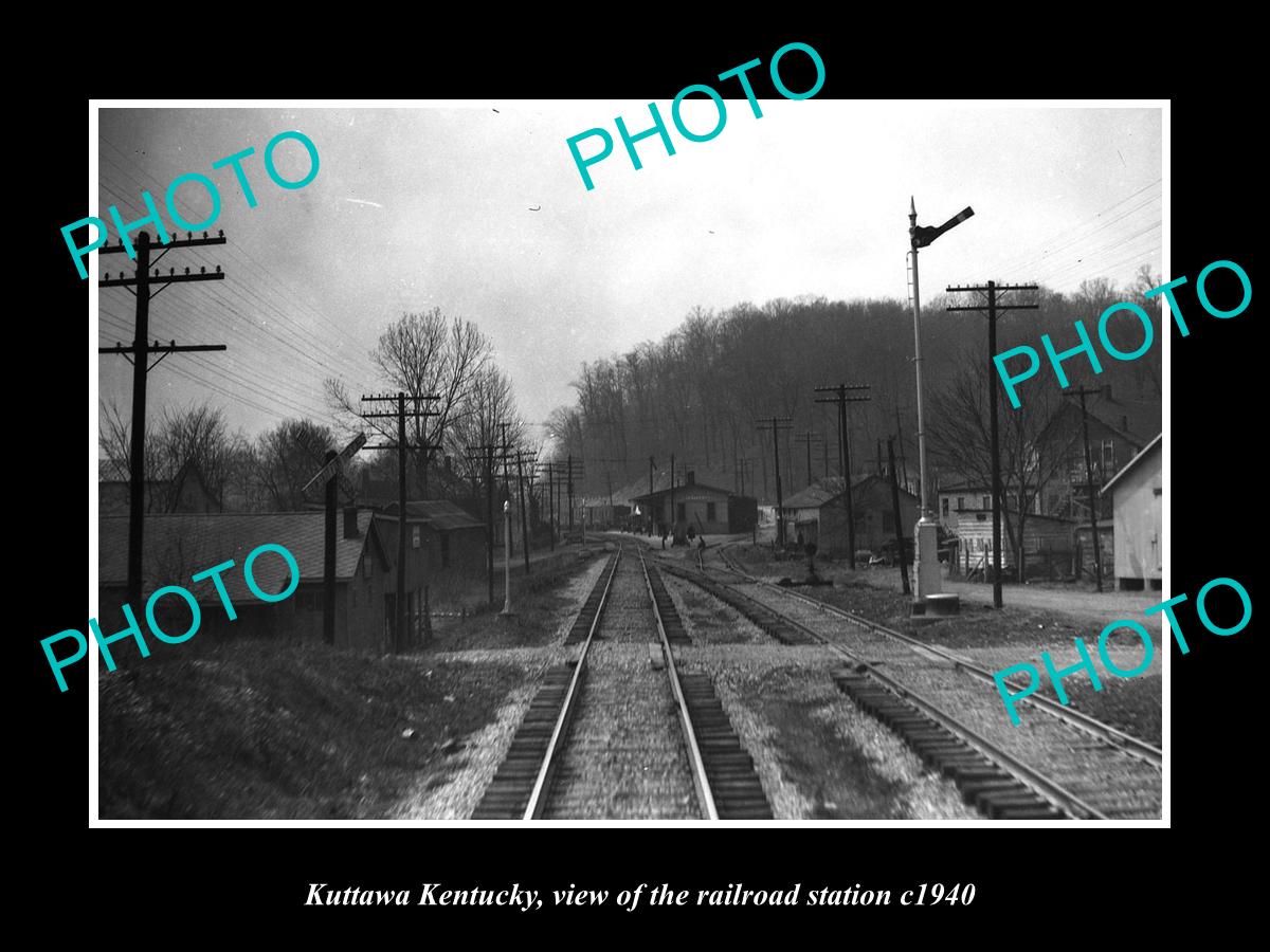 OLD LARGE HISTORIC PHOTO OF KUTTAWA KENTUCKY, THE RAILROAD DEPOT STATION c1940