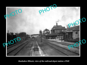 OLD LARGE HISTORIC PHOTO OF KANKAKEE ILLINOIS, THE RAILROAD DEPOT STATION c1940