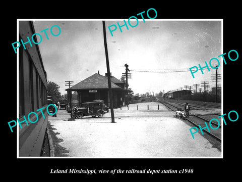 OLD LARGE HISTORIC PHOTO OF LELAND MISSISSIPPI RAILROAD DEPOT STATION c1940 1