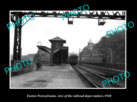 OLD LARGE HISTORIC PHOTO OF EASTON PENNSYLVANIA THE RAILROAD DEPOT STATION c1940