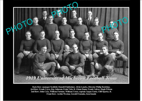 OLD LARGE HISTORIC PHOTO OF UNIVERSITY OF MICHIGAN FOOTBALL TEAM 1919