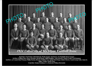 OLD LARGE HISTORIC PHOTO OF UNIVERSITY OF MICHIGAN FOOTBALL TEAM 1924