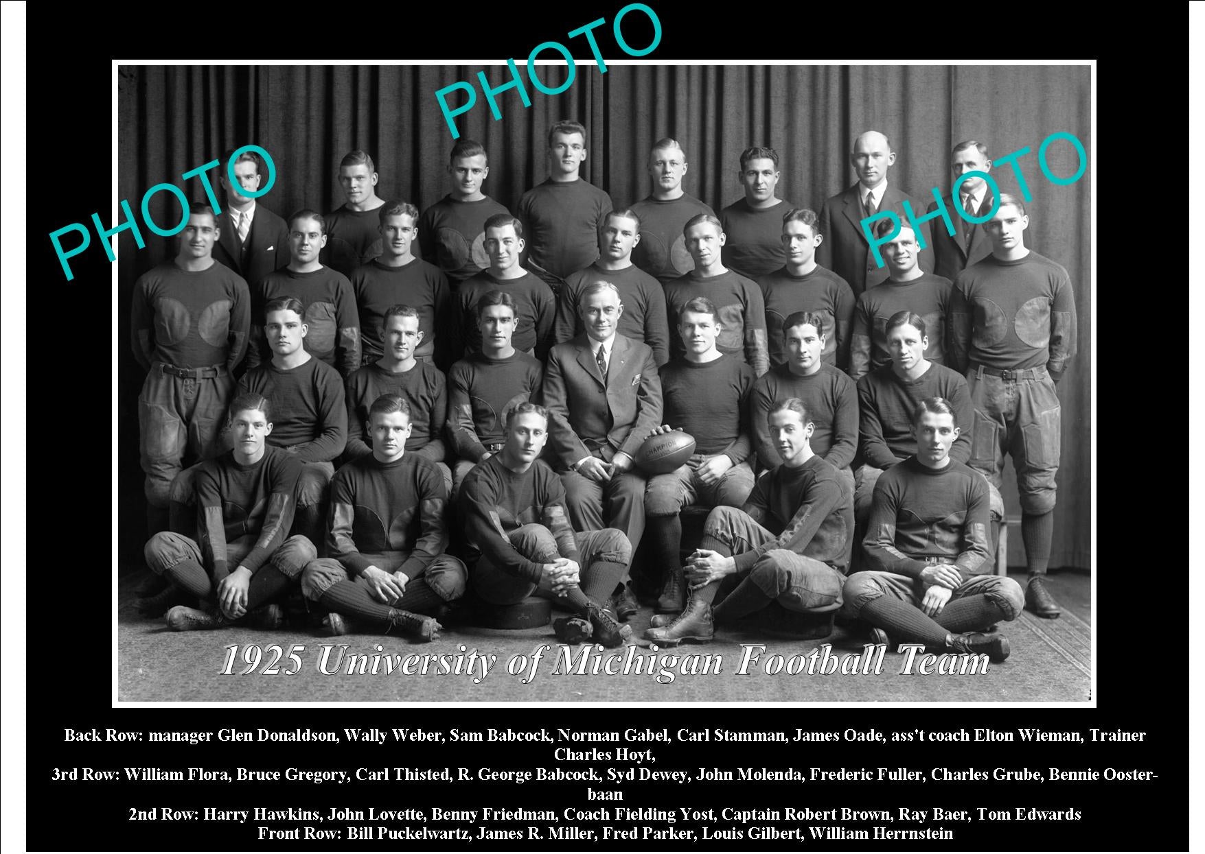 OLD LARGE HISTORIC PHOTO OF UNIVERSITY OF MICHIGAN FOOTBALL TEAM 1925