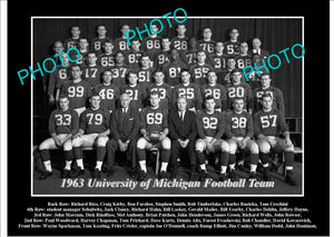 OLD LARGE HISTORIC PHOTO OF UNIVERSITY OF MICHIGAN FOOTBALL TEAM 1963