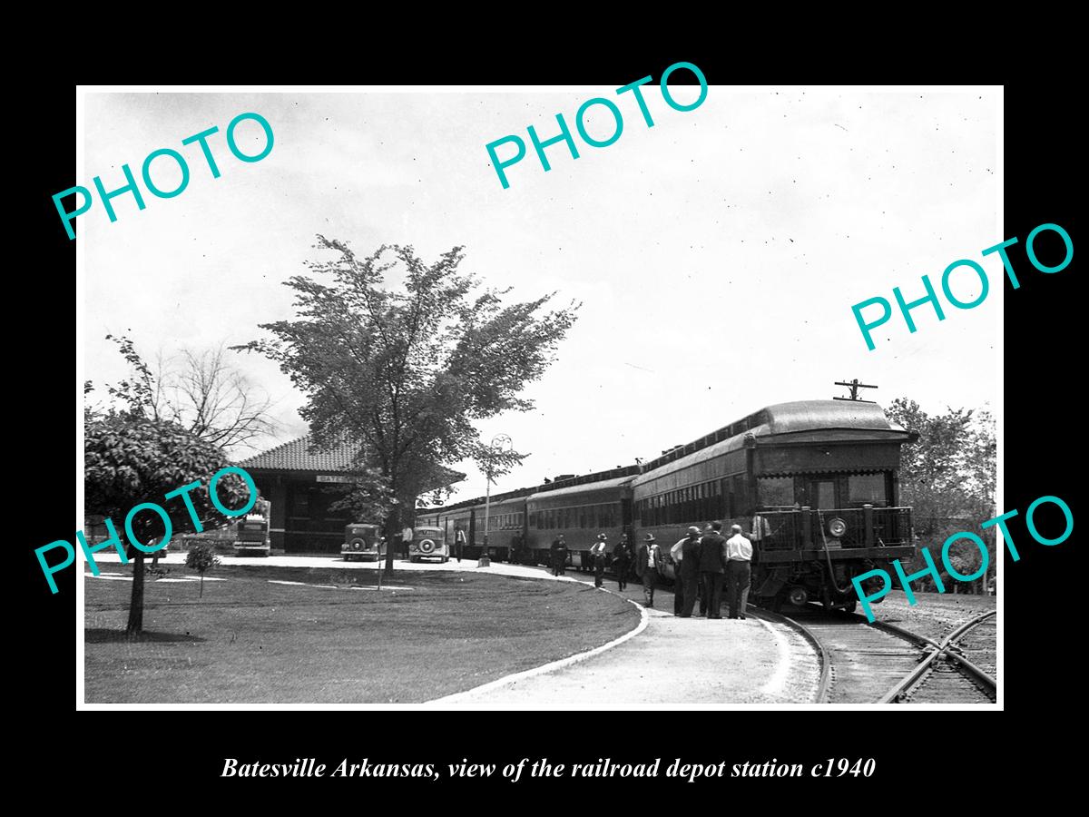 OLD LARGE HISTORIC PHOTO OF BATESVILLE ARKANSAS RAILROAD DEPOT STATION c1940