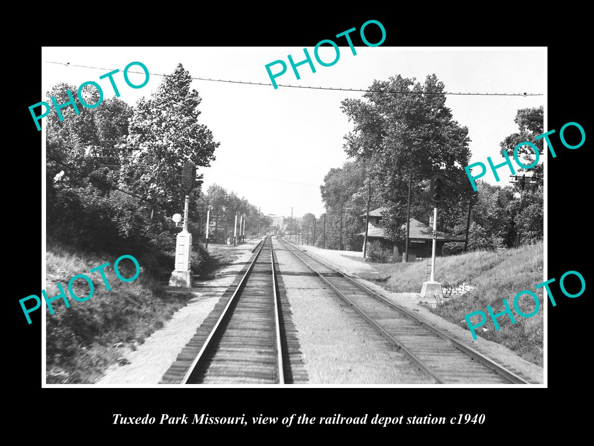 OLD LARGE HISTORIC PHOTO OF TUXEDO PARK MISSOURI RAILROAD DEPOT STATION c1940