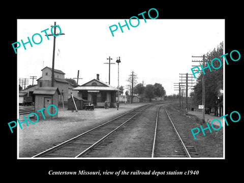 OLD LARGE HISTORIC PHOTO OF CENTERTOWN MISSOURI RAILROAD DEPOT STATION c1940