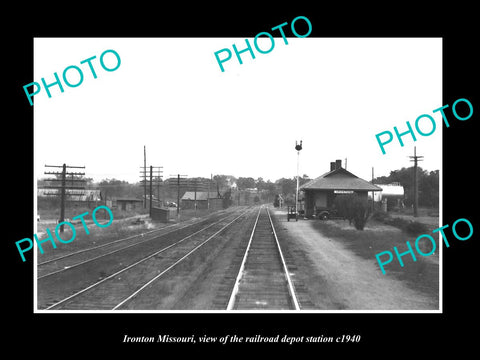 OLD LARGE HISTORIC PHOTO OF IRONTON MISSOURI, THE RAILROAD DEPOT STATION c1940 1