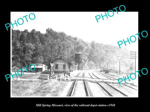 OLD LARGE HISTORIC PHOTO OF MILL SPRING MISSOURI RAILROAD DEPOT STATION c1940