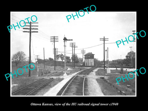 OLD LARGE HISTORIC PHOTO OF OTTAWA KANSAS, THE HU RAILROAD SIGNAL TOWER 1940