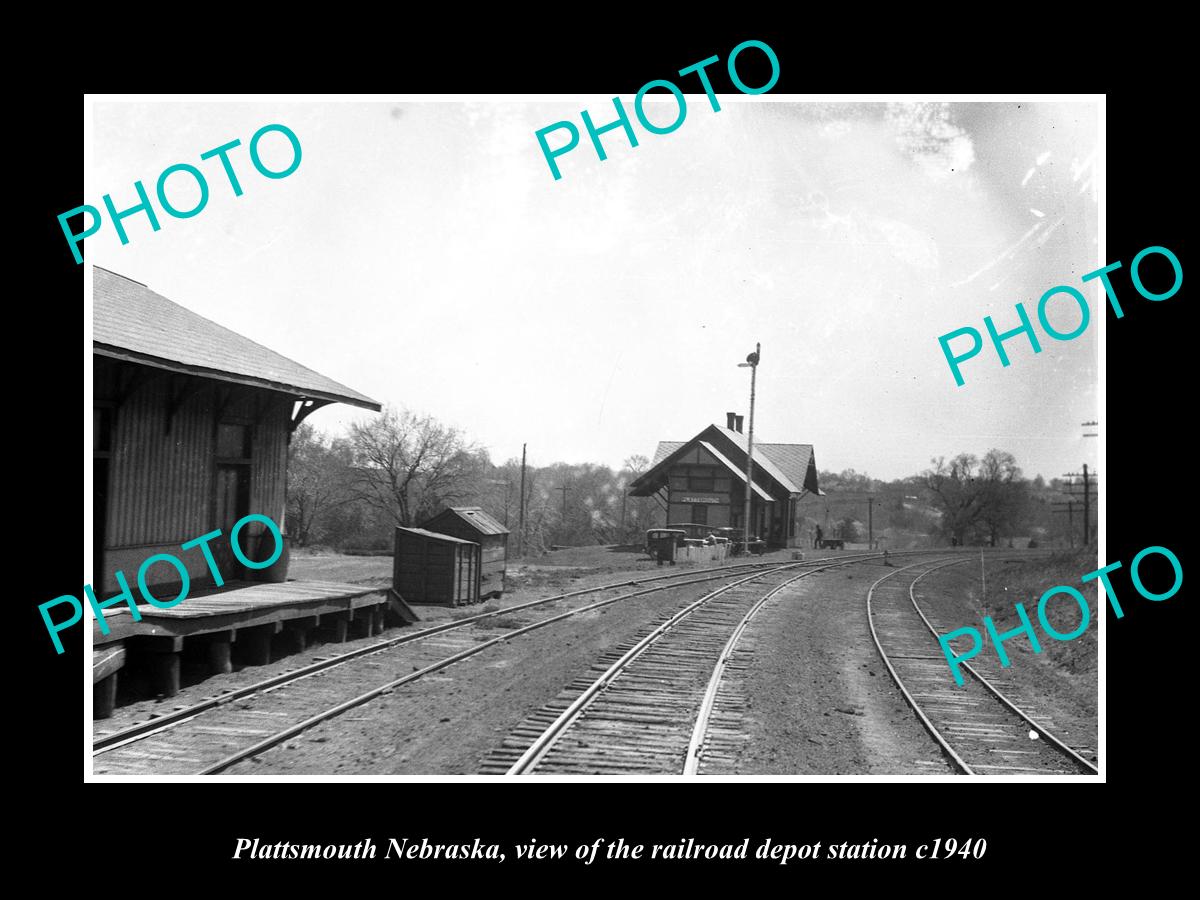 OLD LARGE HISTORIC PHOTO OF PLATTSMOUTH NEBRASKA RAILROAD DEPOT STATION c1940