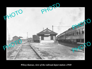 OLD LARGE HISTORIC PHOTO OF WILSEY KANSAS, THE RAILROAD DEPOT STATION c1940