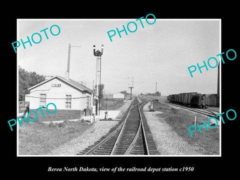 OLD LARGE HISTORIC PHOTO OF BEREA NORTH DAKOTA RAILROAD DEPOT STATION c1950