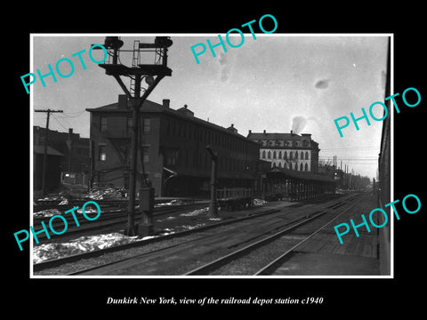 OLD LARGE HISTORIC PHOTO OF DUNKIRK NEW YORK, THE RAILROAD DEPOT STATION c1940 1