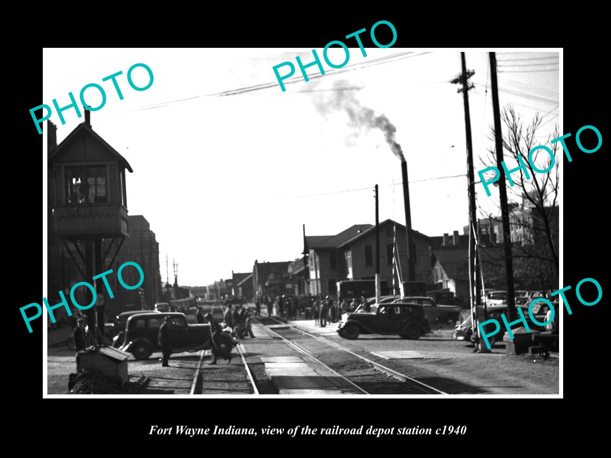 OLD LARGE HISTORIC PHOTO OF FORT WAYNE INDIANA RAILROAD DEPOT STATION c1940