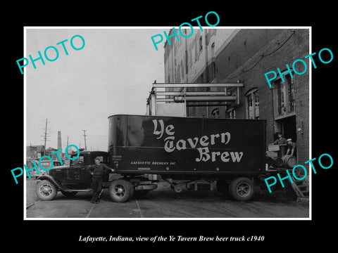 OLD LARGE HISTORIC PHOTO OF LAFAYETTE INDIANA, YE TAVERN BREW BEER TRUCK c1940