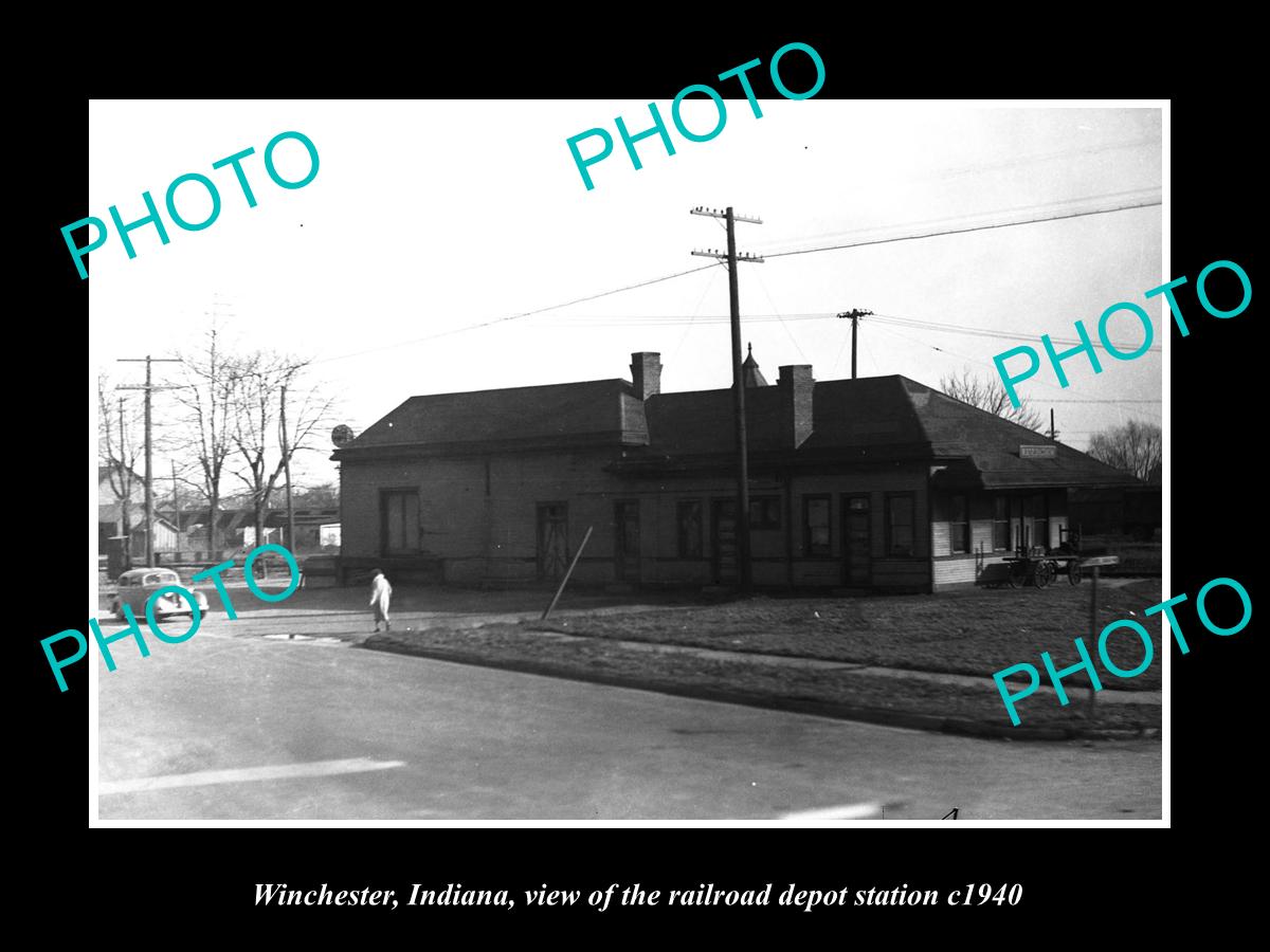 OLD LARGE HISTORIC PHOTO OF WINCHESTER INDIANA, THE RAILROAD DEPOT STATION c1940