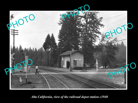 OLD LARGE HISTORIC PHOTO OF ALTA CALIFORNIA, THE RAILROAD DEPOT STATION c1940