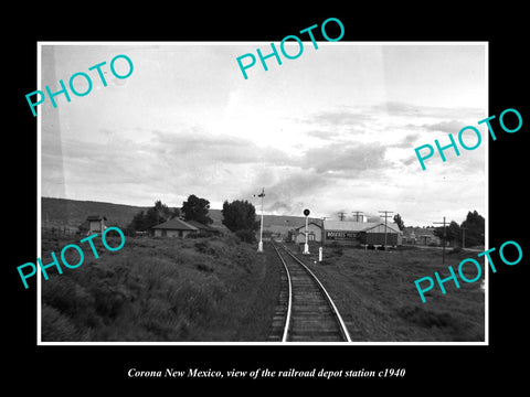 OLD LARGE HISTORIC PHOTO OF CORONA NEW MEXICO, THE RAILROAD DEPOT STATION c1940