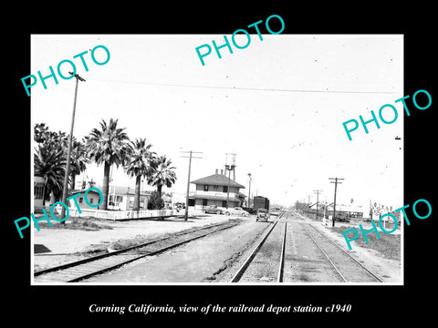 OLD LARGE HISTORIC PHOTO OF CORNING CALIFORNIA, THE RAILROAD DEPOT STATION c1940