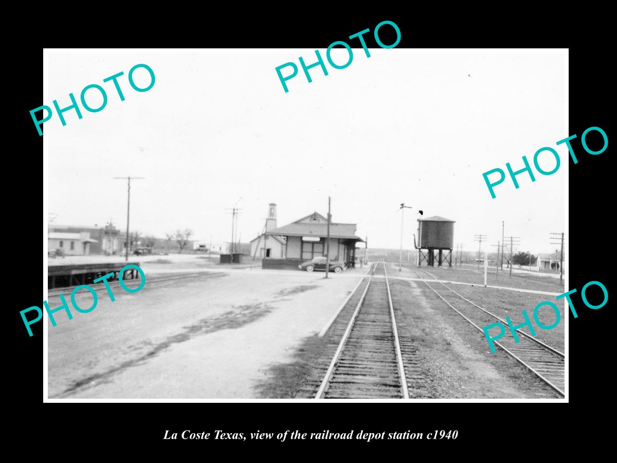 OLD LARGE HISTORIC PHOTO OF LE COSTE TEXAS, THE RAILROAD DEPOT STATION c1940