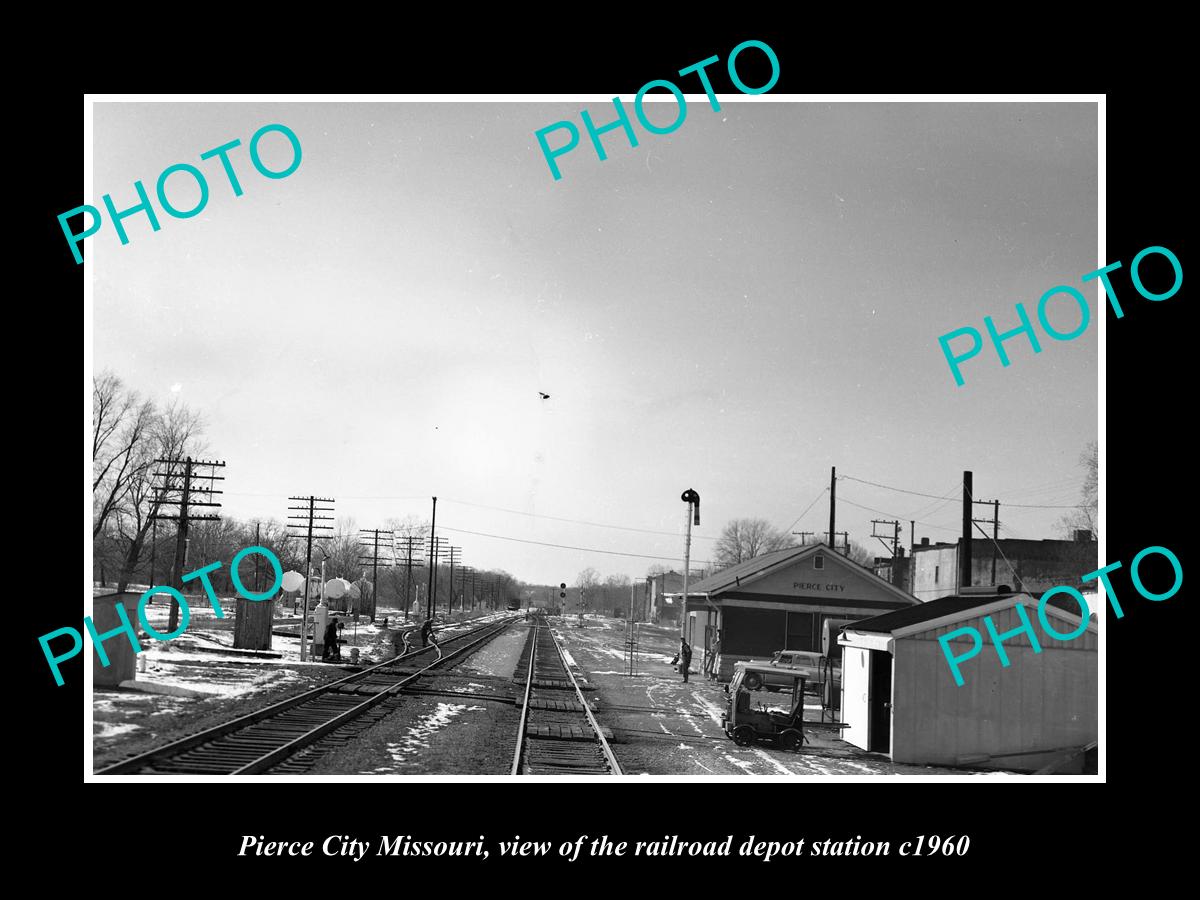 OLD LARGE HISTORIC PHOTO OF PIERCE CITY MISSOURI RAILROAD DEPOT STATION c1960