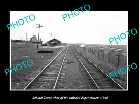 OLD LARGE HISTORIC PHOTO OF SABINAL TEXAS, THE RAILROAD DEPOT STATION c1940