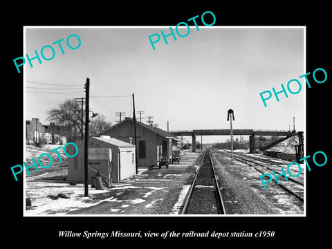 OLD LARGE HISTORIC PHOTO OF WILLOW SPRINGS MISSOURI RAILROAD DEPOT STATION c1960