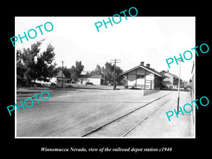 OLD LARGE HISTORIC PHOTO OF WINNEMUCCA NEVADA, THE RAILROAD DEPOT STATION c1940