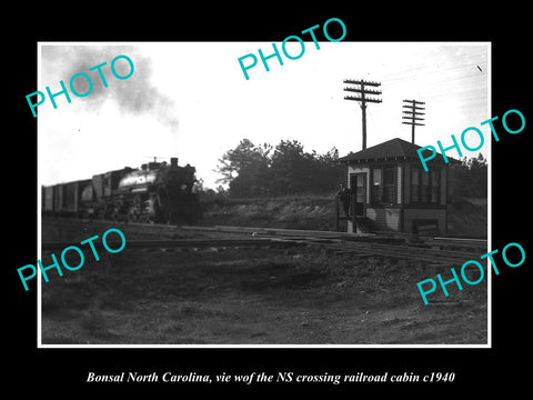 OLD LARGE HISTORIC PHOTO OF BONSAL NORTH CAROLINA, THE NS RAILROAD CABIN c1940