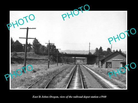 OLD LARGE HISTORIC PHOTO OF EAST ST JOHNS OREGON, RAILROAD DEPOT STATION c1940