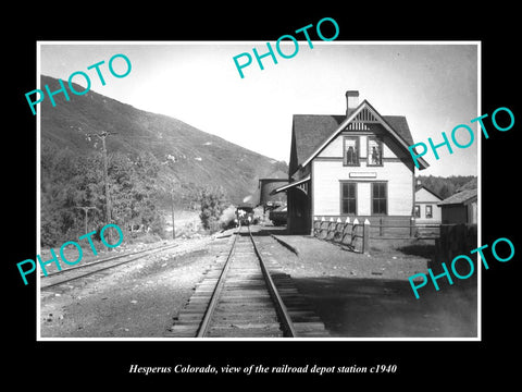 OLD LARGE HISTORIC PHOTO OF HESPERUS COLORADO, RAILROAD DEPOT STATION c1940