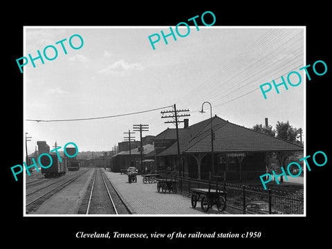 OLD LARGE HISTORIC PHOTO OF CLEVELAND TENNESSEE THE RAILROAD STATION c1950