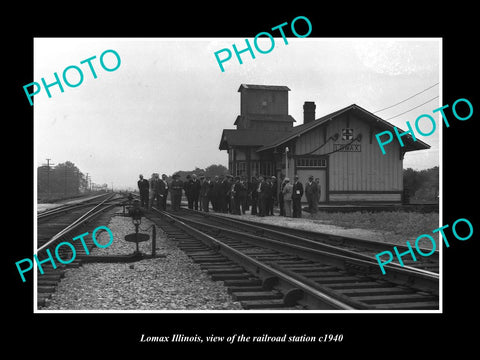 OLD LARGE HISTORIC PHOTO OF LOMAX ILLINOIS, THE RAILROAD DEPOT STATION c1940