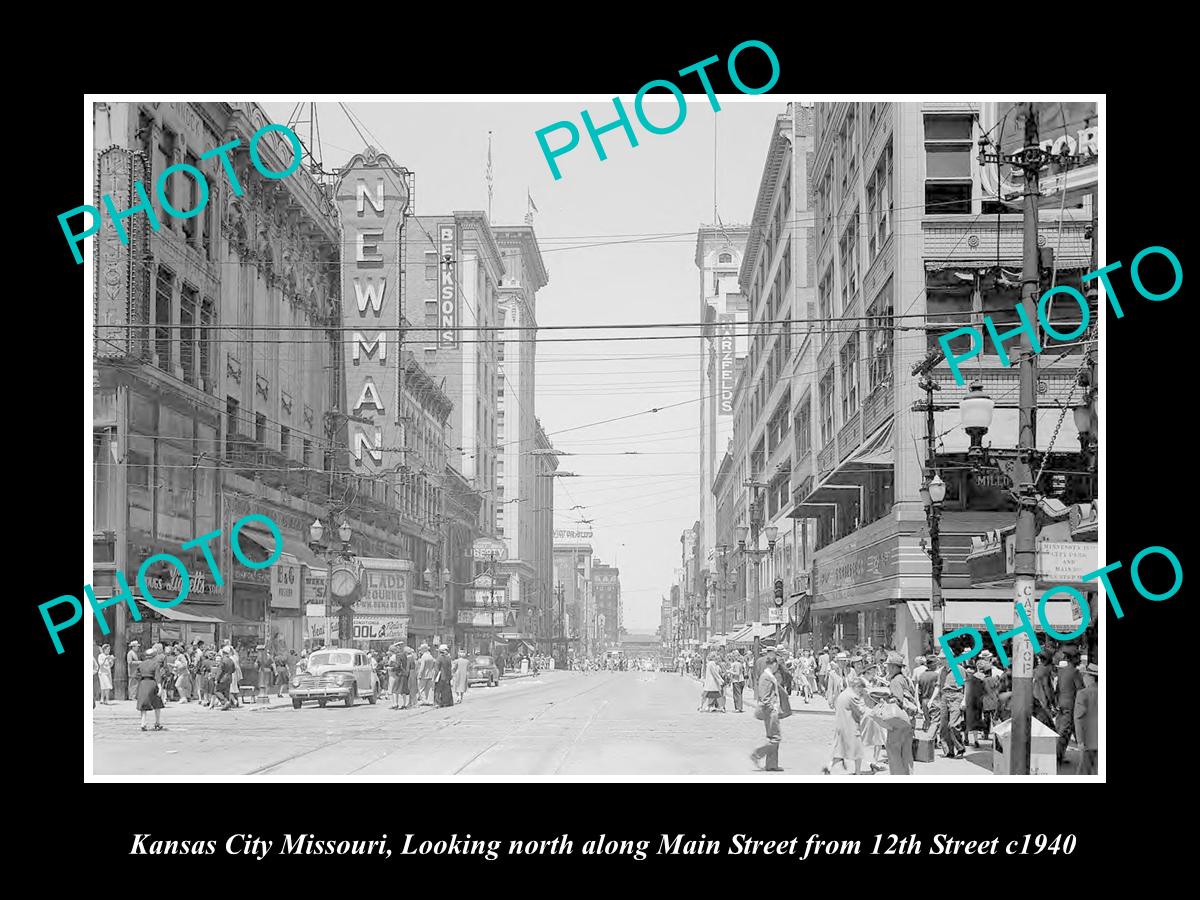 OLD LARGE HISTORIC PHOTO OF KANSAS CITY MISSOURI, THE MAIN St & STORES c1940