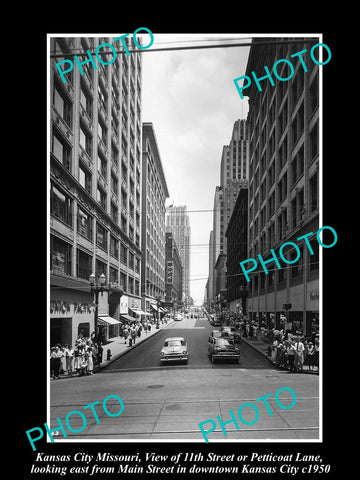 OLD HISTORIC PHOTO OF KANSAS CITY MISSOURI, VIEW OF PETTICOAT Ln & STORES c1950