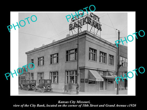 OLD LARGE HISTORIC PHOTO OF KANSAS CITY MISSOURI, VIEW OF THE CITY BANK c1920