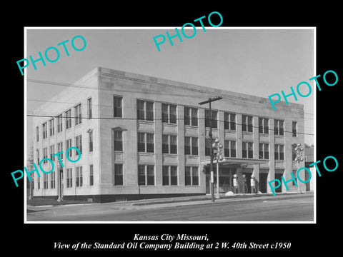 OLD LARGE HISTORIC PHOTO OF KANSAS CITY MISSOURI, THE STANDARD OIL COMPANY c1950