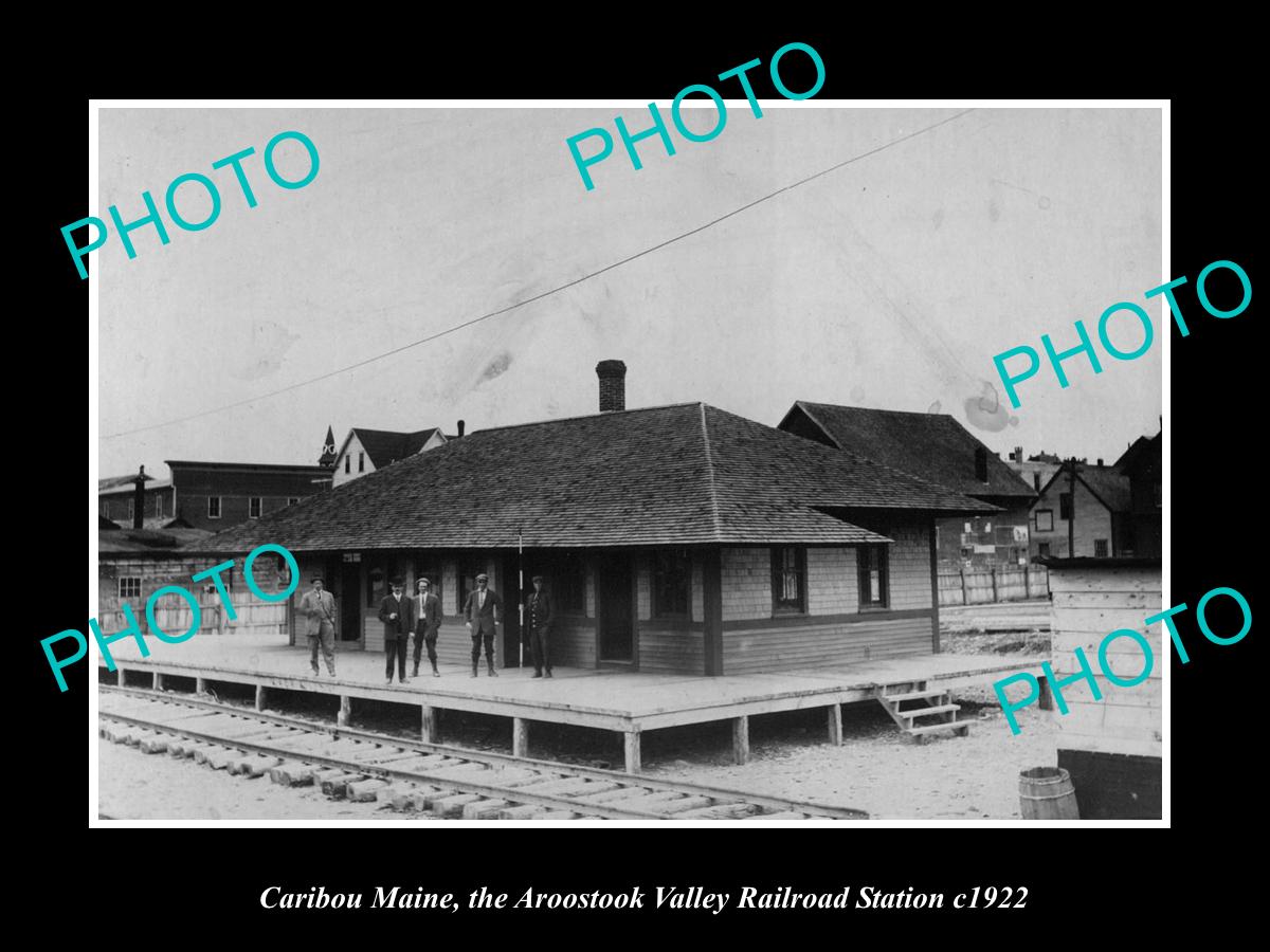 OLD LARGE HISTORIC PHOTO OF CARIBOU MAINE, THE AV RAILROAD DEPOT STATION c1922