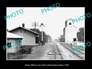 OLD LARGE HISTORIC PHOTO OF HOMER ILLINOIS, THE RAILROAD DEPOT STATION c1940