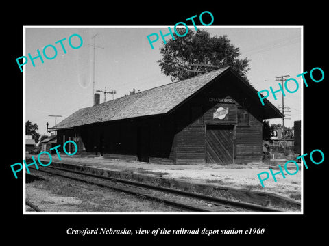 OLD LARGE HISTORIC PHOTO OF CRAWFORD NEBRASKA, THE RAILROAD DEPOT STATION c1960