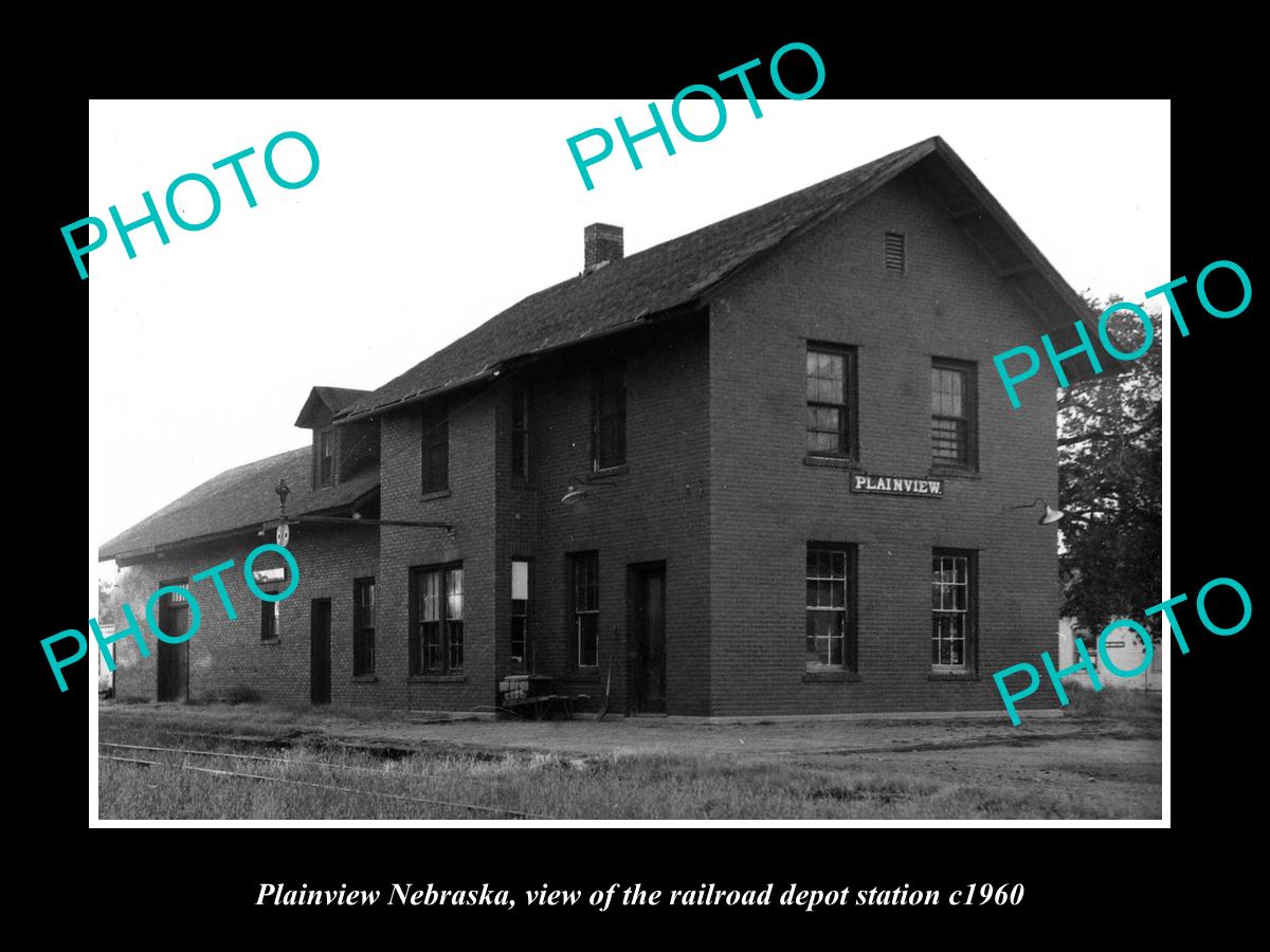 OLD LARGE HISTORIC PHOTO OF PLAINVIEW NEBRASKA, THE RAILROAD DEPOT STATION c1960