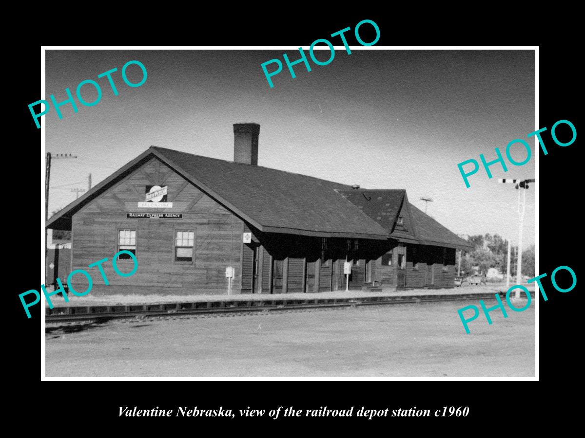 OLD LARGE HISTORIC PHOTO OF VALENTINE NEBRASKA, THE RAILROAD DEPOT STATION c1960