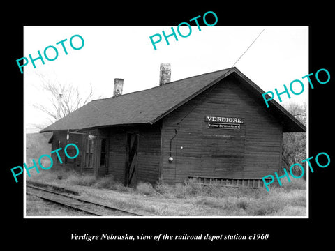 OLD LARGE HISTORIC PHOTO OF VERDIGRE NEBRASKA, THE RAILROAD DEPOT STATION c1960