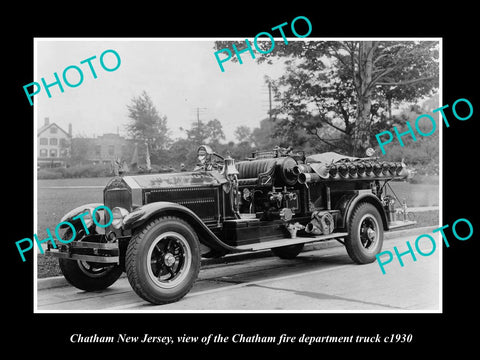 OLD LARGE HISTORIC PHOTO OF CHATHAM NEW JERSEY, THE FIRE DEPARTMENT TRUCK c1930