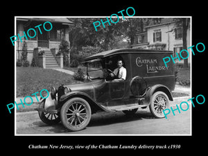 OLD LARGE HISTORIC PHOTO OF CHATHAM NEW JERSEY, THE LAUNDRY DELIVERY TRUCK c1930