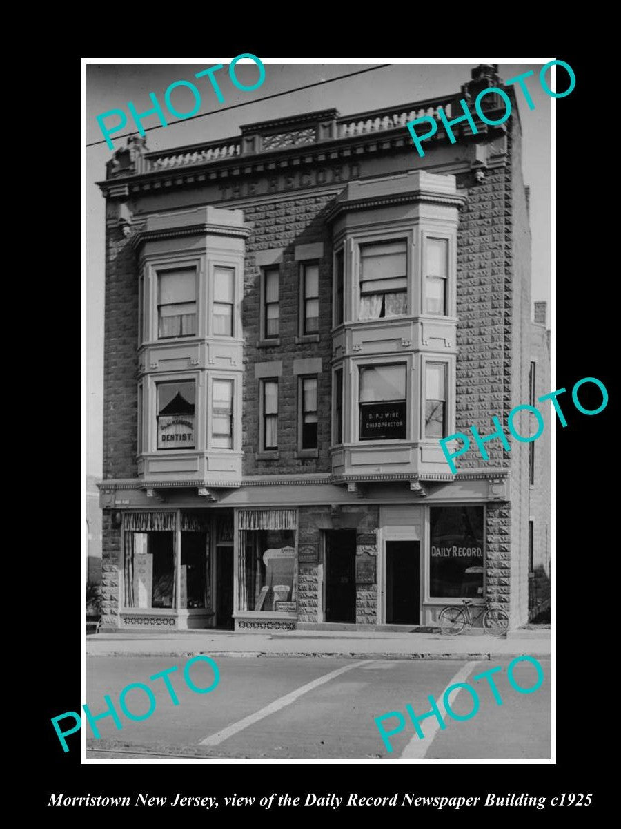 OLD LARGE HISTORIC PHOTO OF MORRISTOWN NEW JERSEY, DAILY RECORD NEWSPAPER c1925