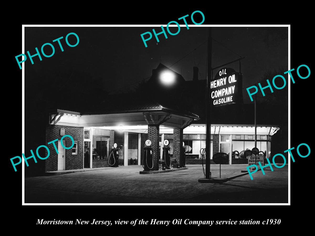 OLD LARGE HISTORIC PHOTO OF MORRISTOWN NEW JERSEY, HENRY OIL Co STATION c1930