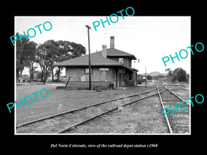 OLD LARGE HISTORIC PHOTO OF DEL NORTE COLORADO, THE RAILROAD STATION c1960