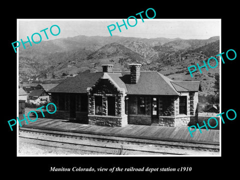 OLD LARGE HISTORIC PHOTO OF MANITOU COLORADO, THE RAILROAD DEPOT STATION c1910